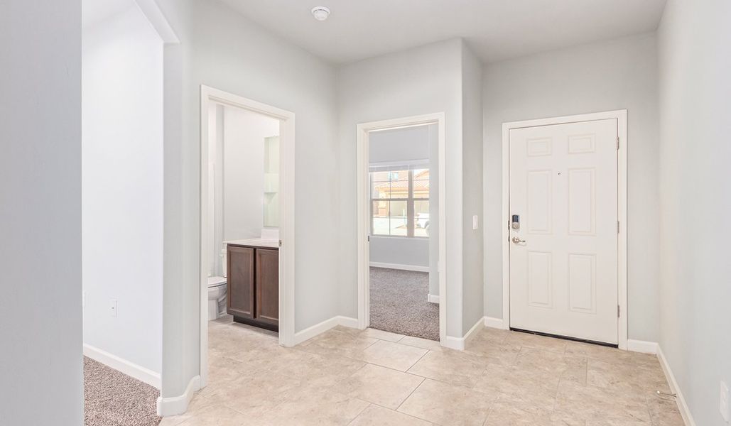 Spacious, unfurnished interior of a new home in Sycamore Vista, Vail (Image 16). Spacious, unfurnished interior of a new home in Sycamore Vista, Vail (Image 16).