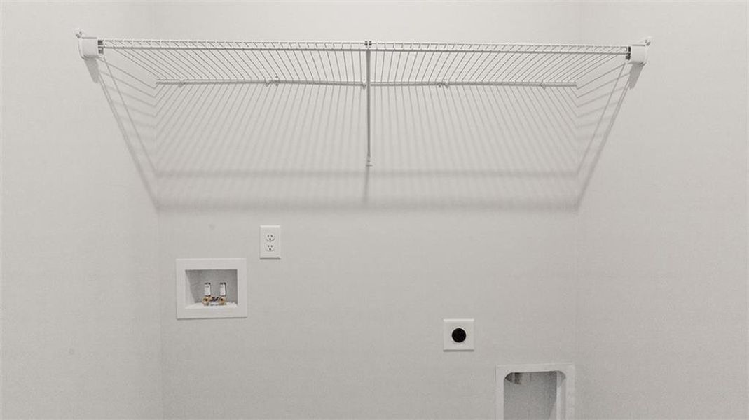 Spacious, unfurnished interior of a new home in Teamon Pointe, Griffin (Image 19).
