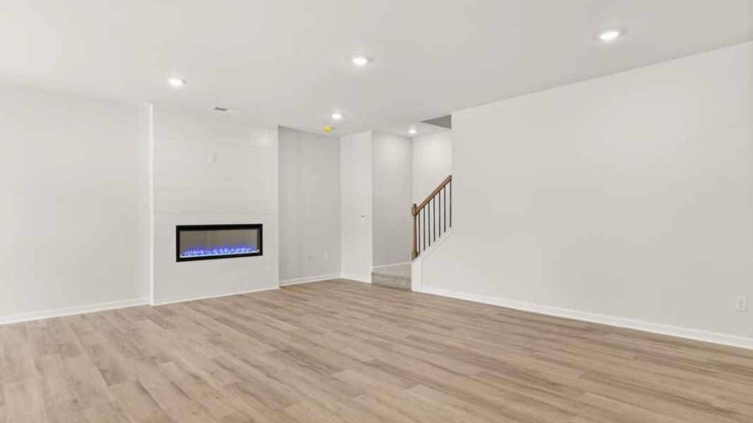 Spacious, unfurnished interior of a new home in Village at Pine Valley, Gainesville (Image 19). Spacious, unfurnished interior of a new home in Village at Pine Valley, Gainesville (Image 19).