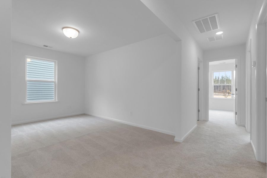 Spacious, unfurnished interior of a new home in , Ravenel (Image 22).