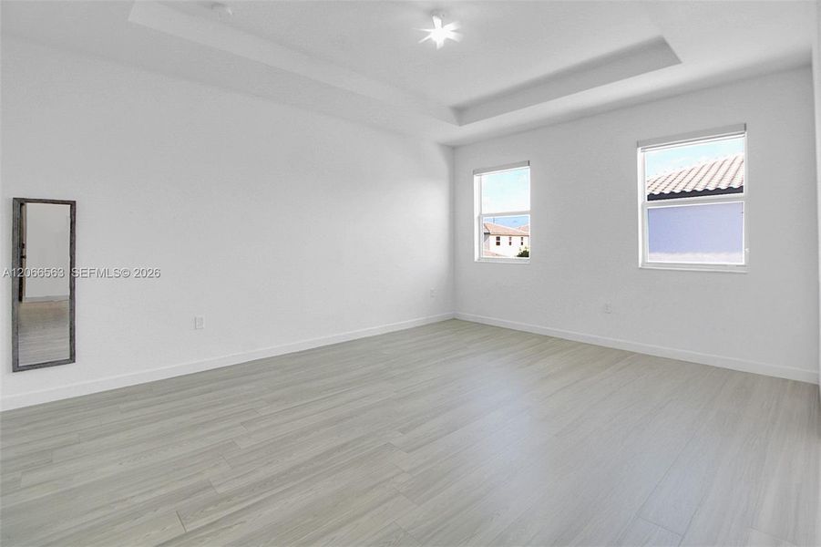 Spacious, unfurnished interior of a new home in , Homestead (Image 18).