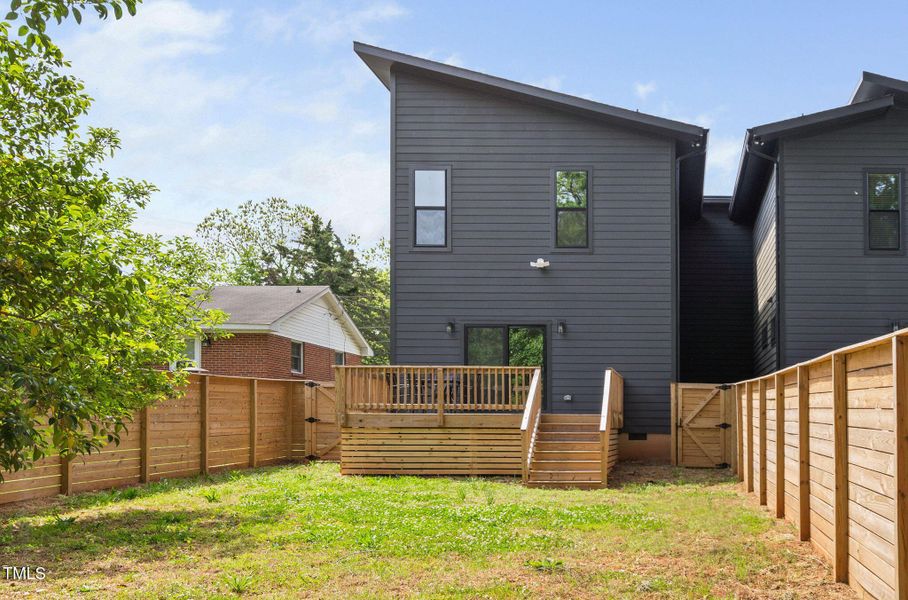 12-web-or-mls-2325-sheffield-rd-102 12-web-or-mls-2325-sheffield-rd-102