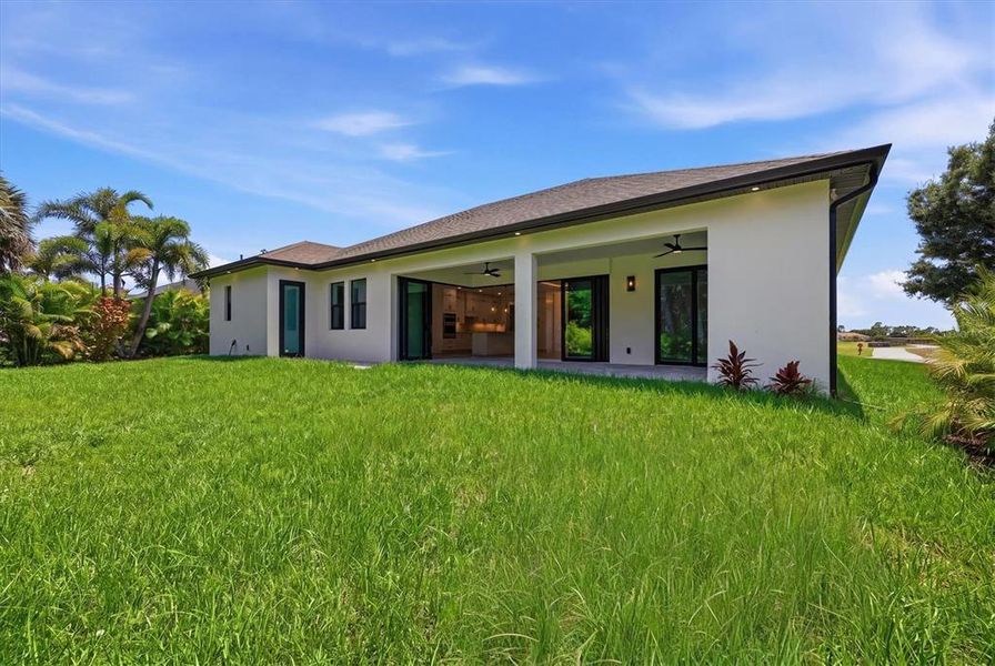 Exterior details and patio area of a home in , Rotonda West (Image 3).