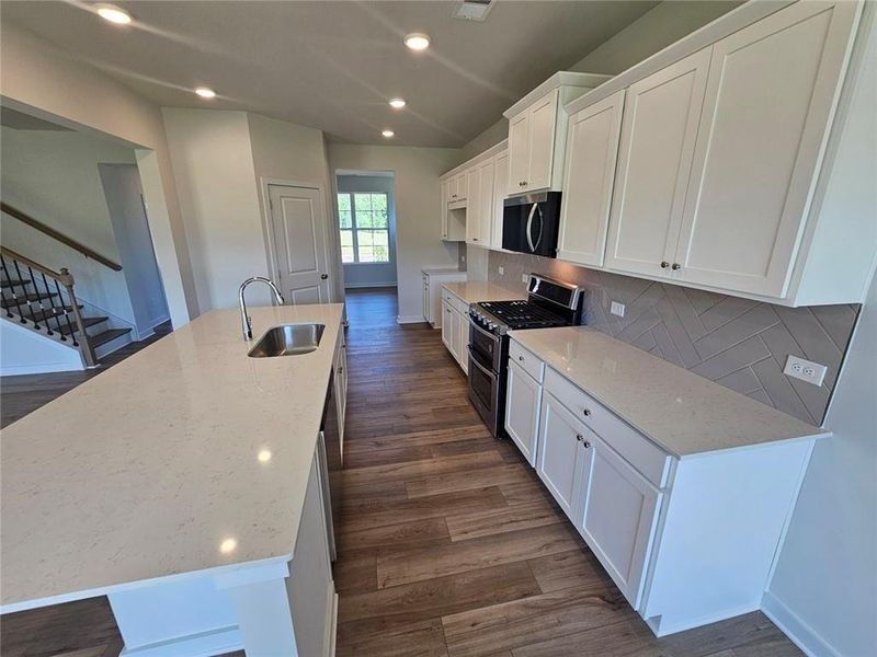 Furnished interior view inside a new home in , Gainesville (Image 8).