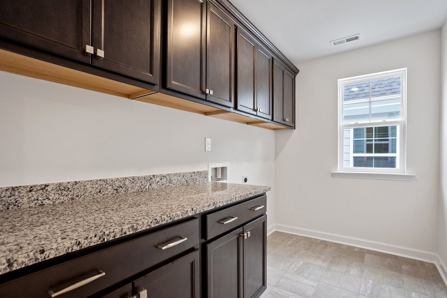 Furnished interior view inside a new home in Georgias Landing, Raleigh (Image 9).