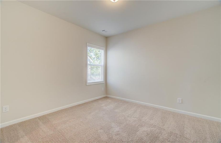 Spacious, unfurnished interior of a new home in Kentmere, Auburn (Image 20).