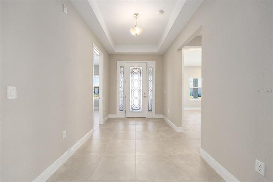 Spacious, unfurnished interior of a new home in , Ocala (Image 15).