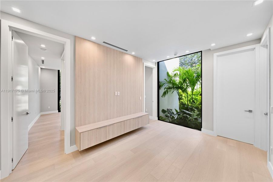 Spacious, unfurnished interior of a new home in , Biscayne Park (Image 13). Spacious, unfurnished interior of a new home in , Biscayne Park (Image 13).