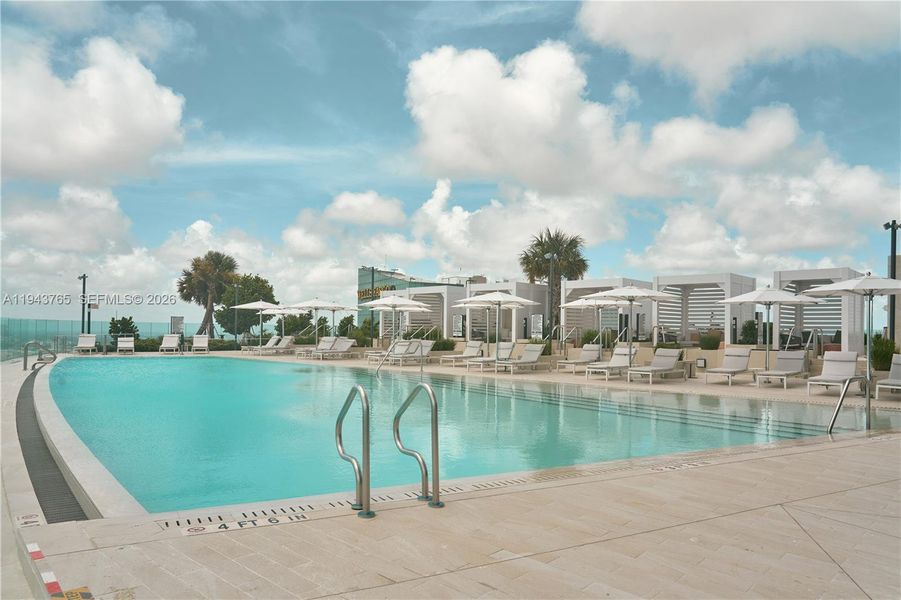 Community amenities in , Miami (Image 66).