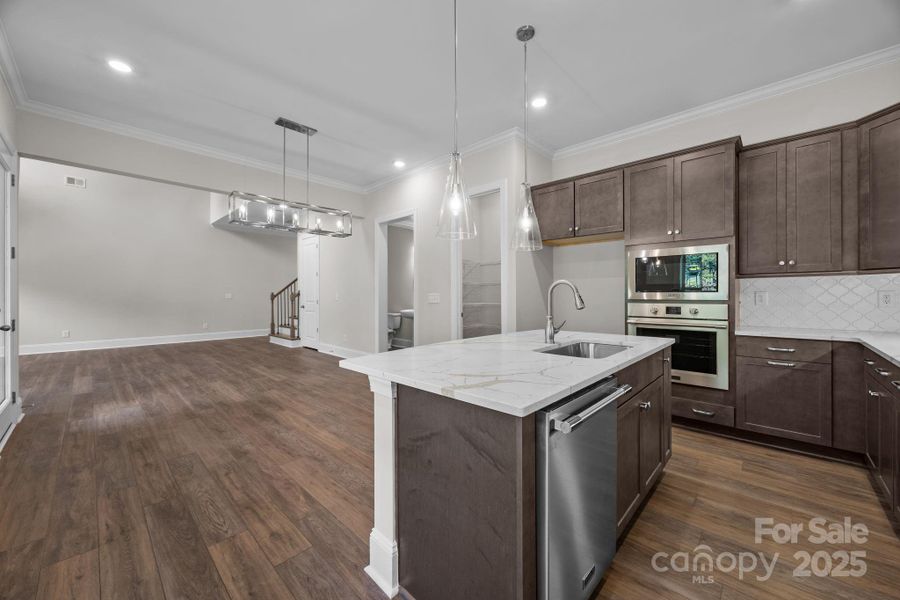Furnished interior view inside a new home in Stonebridge, Mint Hill (Image 5). Furnished interior view inside a new home in Stonebridge, Mint Hill (Image 5).