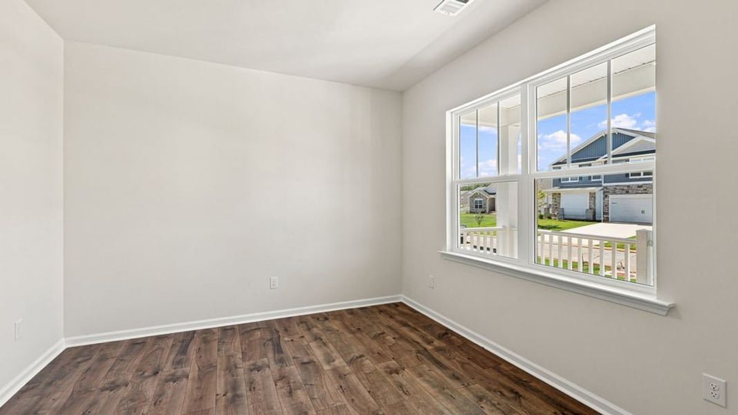 Spacious, unfurnished interior of a new home in Spring Ridge, Anderson (Image 25).