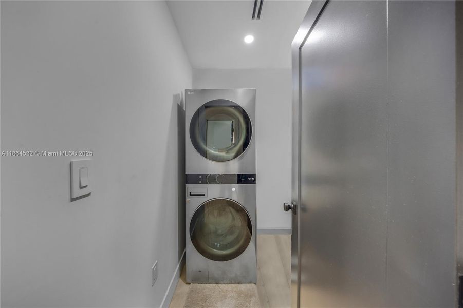 Image 53 of a home in .