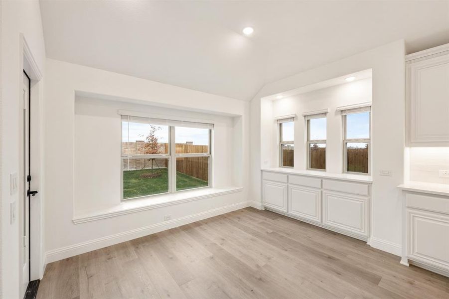 Spacious, unfurnished interior of a new home in Villages of Hurricane Creek, Anna (Image 24).