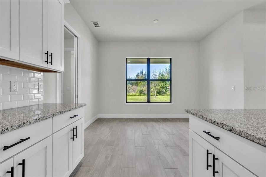 Furnished interior view inside a new home in , Cape Coral (Image 7).