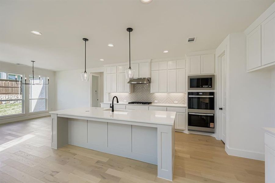 Furnished interior view inside a new home in BridgeWater 60s, Midlothian (Image 12).