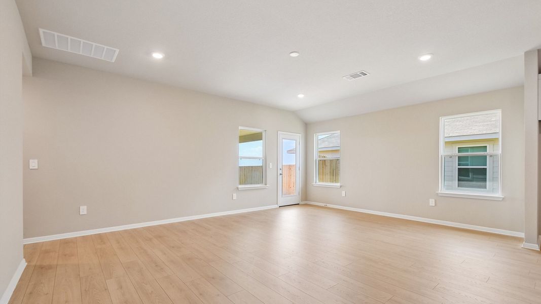 Spacious, unfurnished interior of a new home in Carillon, Manor (Image 15).