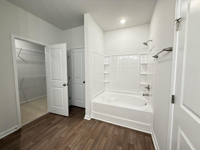 Furnished interior view inside a new home in , Orangeburg (Image 11).