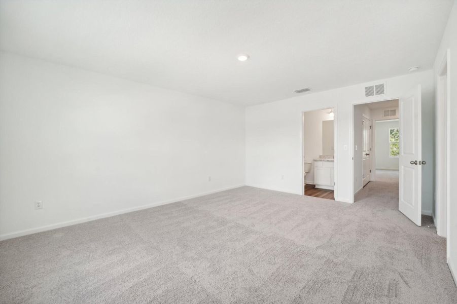 Spacious, unfurnished interior of a new home in , Summerville (Image 8). Spacious, unfurnished interior of a new home in , Summerville (Image 8).