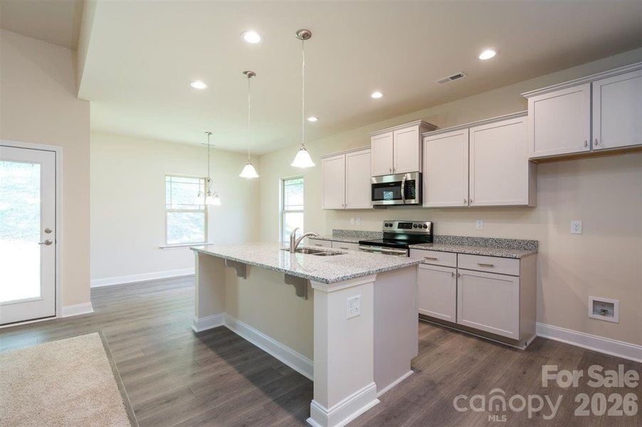 Photos are representative and may reflect a staged home.