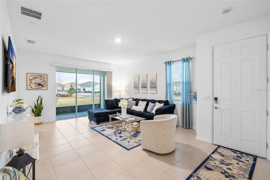 Furnished interior view inside a new home in , Wesley Chapel (Image 9).