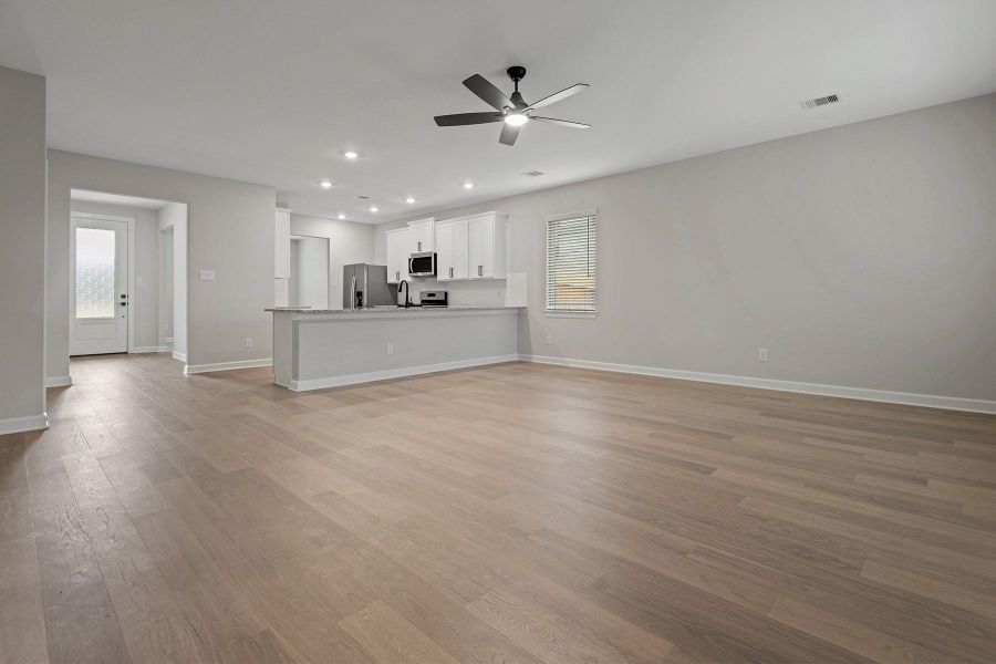 Spacious, unfurnished interior of a new home in Magnolia Woods, Magnolia (Image 7). Spacious, unfurnished interior of a new home in Magnolia Woods, Magnolia (Image 7).