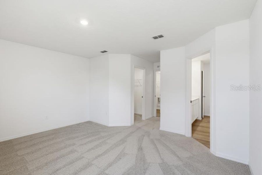 Spacious, unfurnished interior of a new home in Palm Coast, Palm Coast (Image 16).