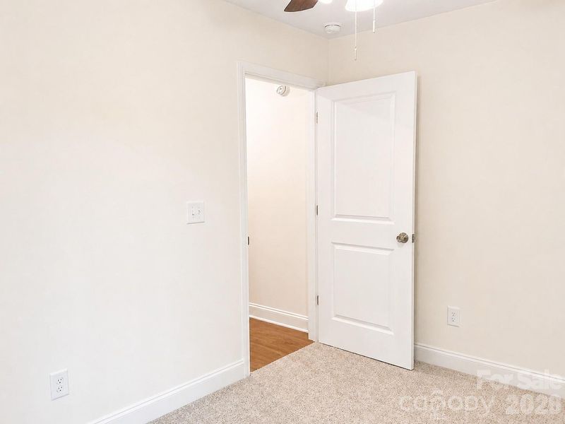 Spacious, unfurnished interior of a new home in , Salisbury (Image 24).