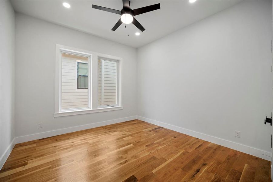 Spacious, unfurnished interior of a new home in , Dallas (Image 16).