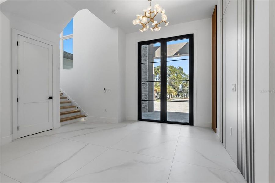 Spacious, unfurnished interior of a new home in , Montverde (Image 70).