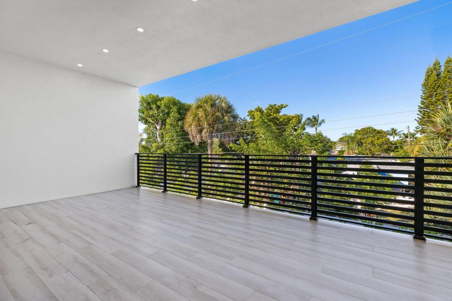 Image 56 of a home in .