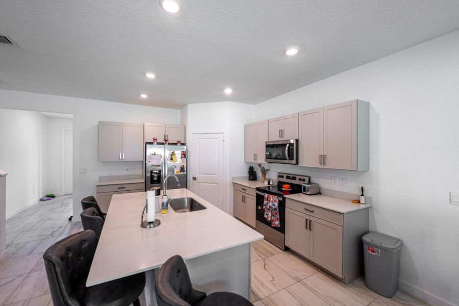 Furnished interior view inside a new home in Willow Pointe, Stuart (Image 8). Furnished interior view inside a new home in Willow Pointe, Stuart (Image 8).