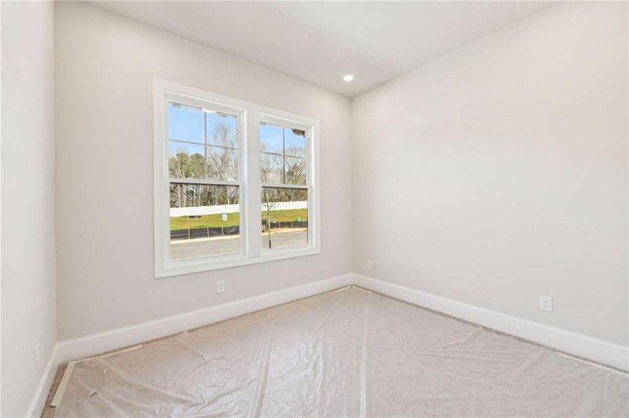 Spacious, unfurnished interior of a new home in Aberdeen, Hoschton (Image 41).