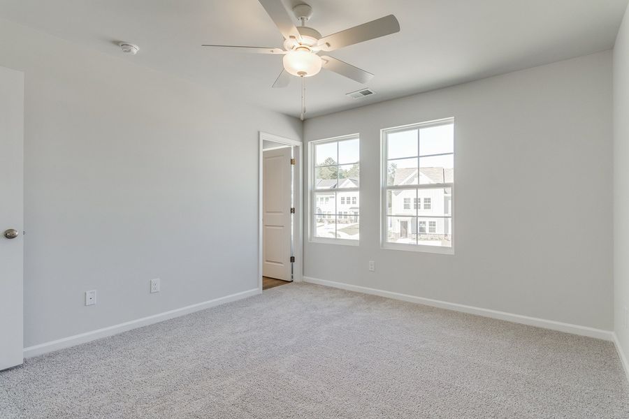 Spacious, unfurnished interior of a new home in Haynes Park, Columbia (Image 22).