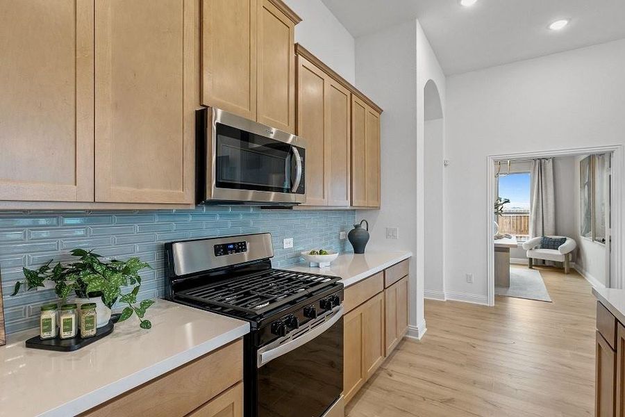Furnished interior view inside a new home in Hulen Trails, Fort Worth (Image 10). Furnished interior view inside a new home in Hulen Trails, Fort Worth (Image 10).