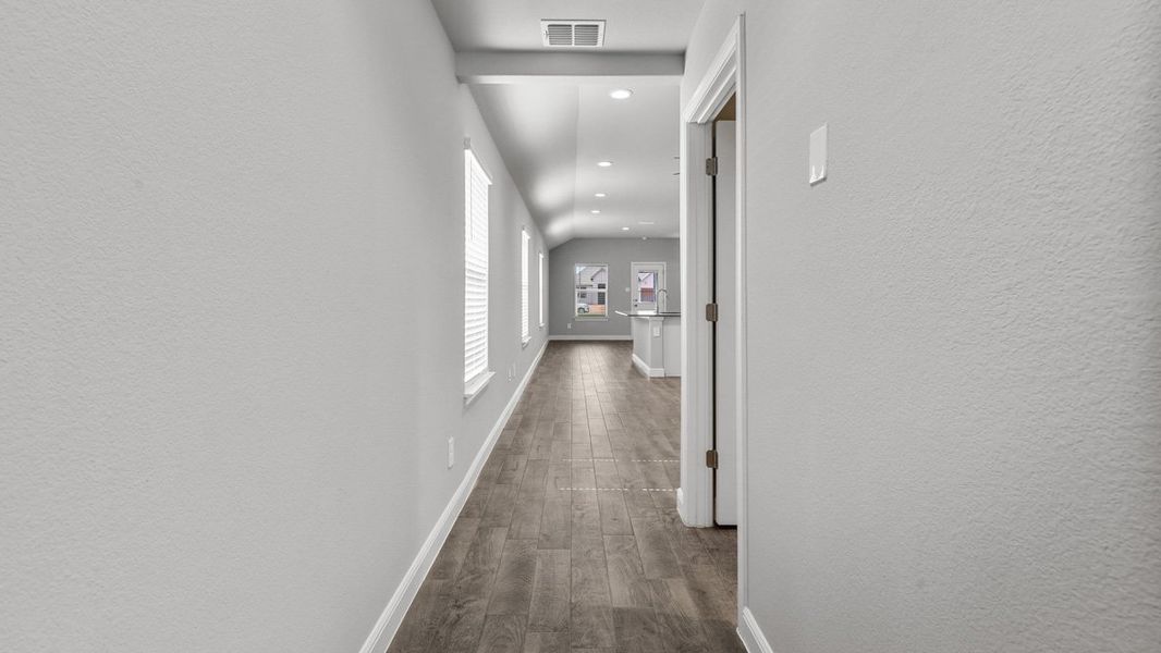 Spacious, unfurnished interior of a new home in The Hills at Reunion, Newark (Image 37).