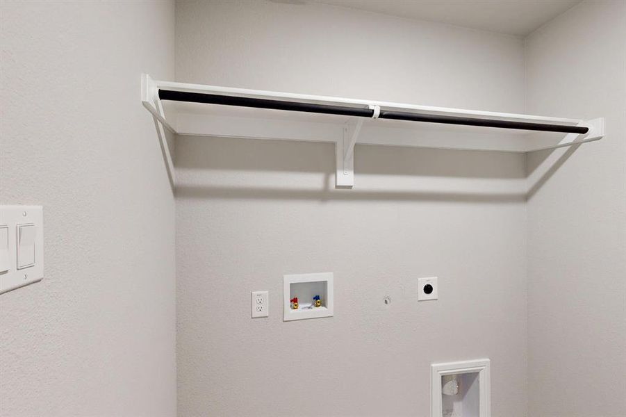 Close-up of interior finishes inside a home in Meadow Park, Ponder (Image 13). Close-up of interior finishes inside a home in Meadow Park, Ponder (Image 13).