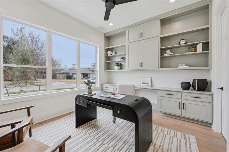 Furnished interior view inside a new home in , Dallas (Image 7).