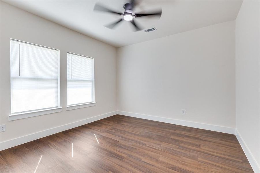 Spacious, unfurnished interior of a new home in , Fort Worth (Image 20).