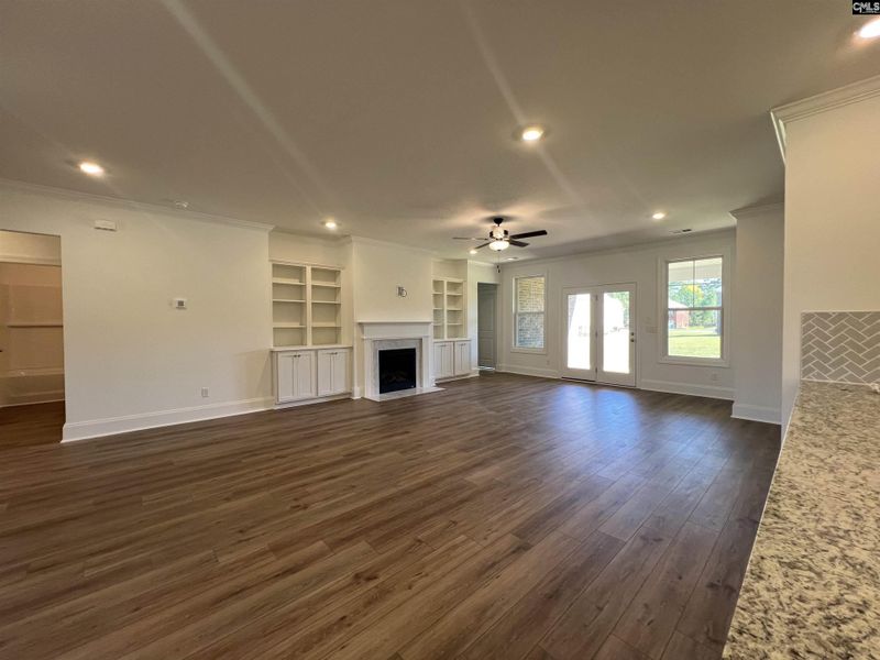 Spacious, unfurnished interior of a new home in Beach Forest, Sumter (Image 17).