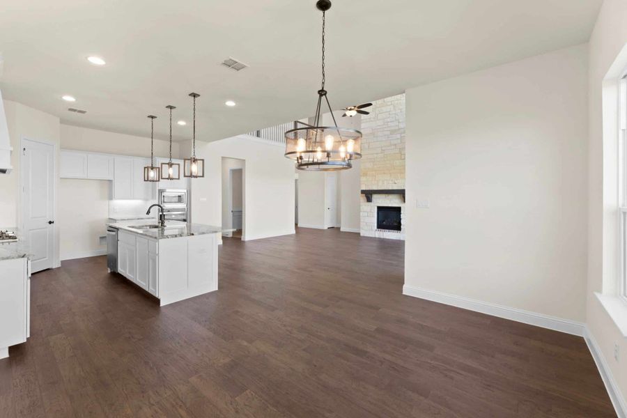 Representative furnished interior of a home built from the Kirby by UnionMain Homes in Cambridge Crossing, Celina (Image 31). Representative furnished interior of a home built from the Kirby by UnionMain Homes in Cambridge Crossing, Celina (Image 31).