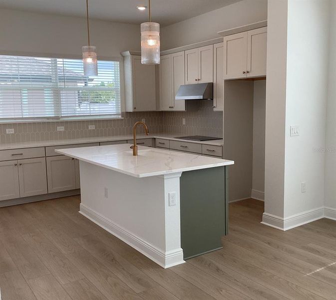 Furnished interior view inside a new home in Lake Cawood Cove, Winter Springs (Image 5). Furnished interior view inside a new home in Lake Cawood Cove, Winter Springs (Image 5).