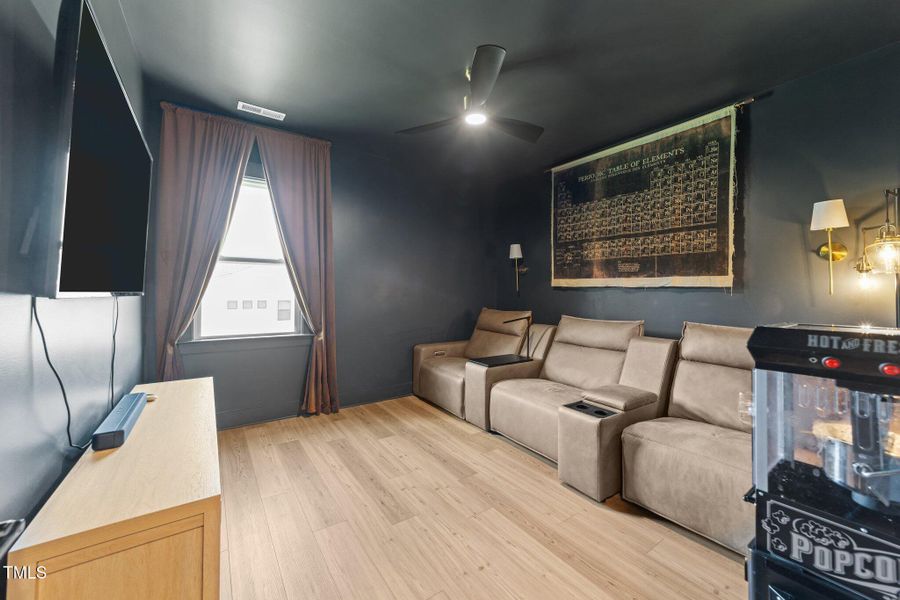 32-web-or-mls-3D5A8267