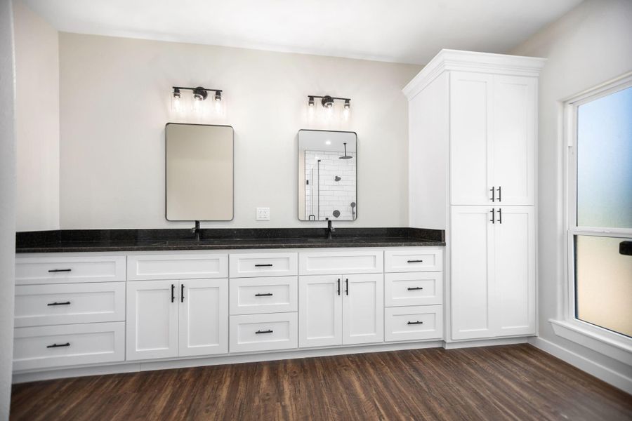 Furnished interior view inside a new home in , Huntington (Image 11).