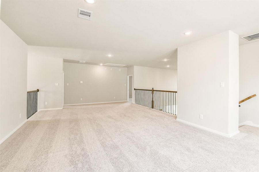 Spacious, unfurnished interior of a new home in Stone Creek Ranch, Hockley (Image 26). Spacious, unfurnished interior of a new home in Stone Creek Ranch, Hockley (Image 26).