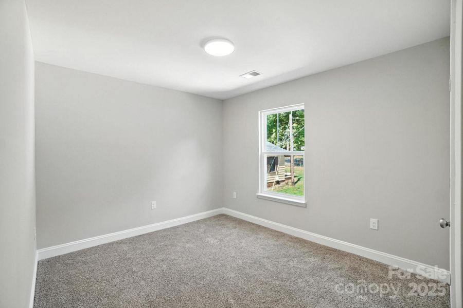 Spacious, unfurnished interior of a new home in , Charlotte (Image 34).