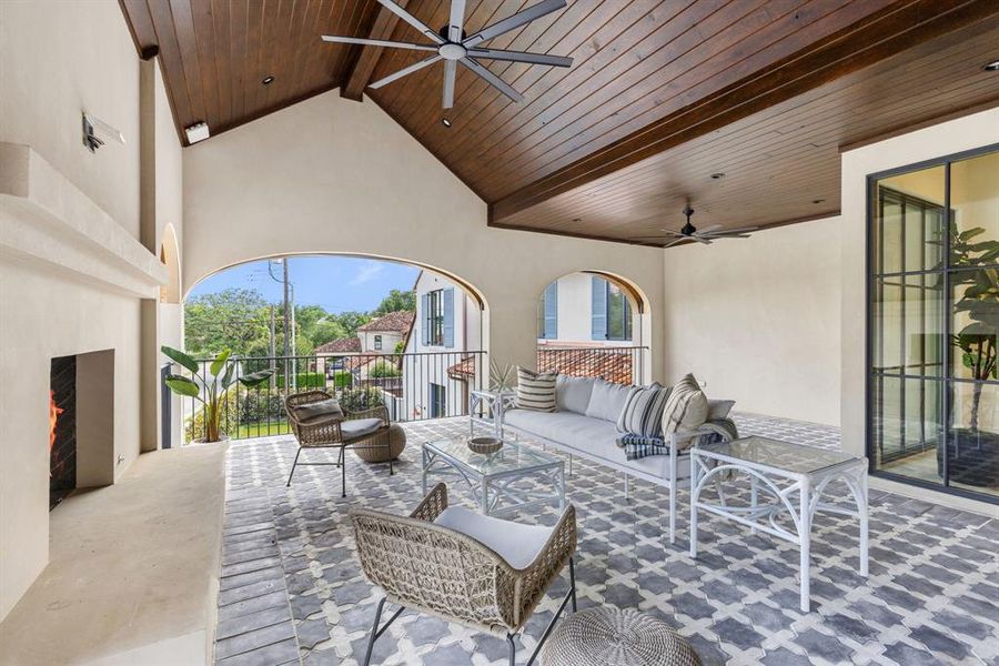 Exterior details and patio area of a home in Highland Park, Highland Park (Image 22).