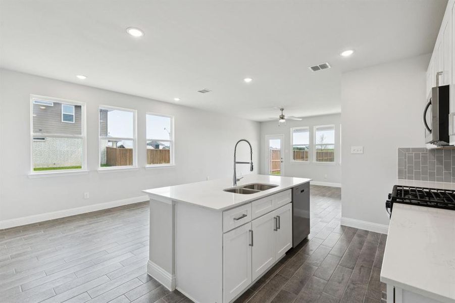 Furnished interior view inside a new home in Bellagio, Forney (Image 7).