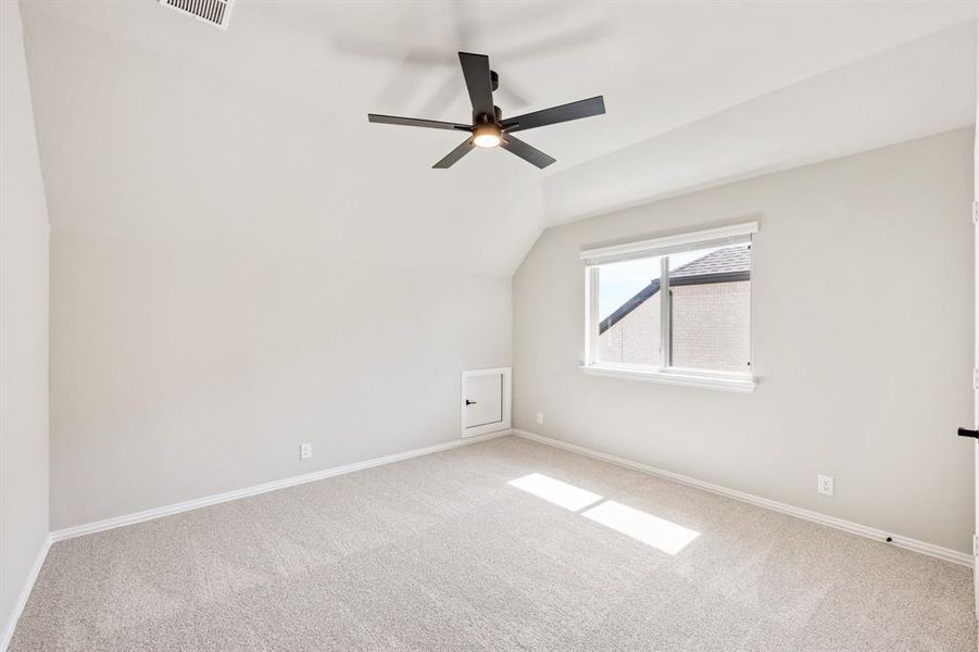 Spacious, unfurnished interior of a new home in Devonshire, Forney (Image 32).