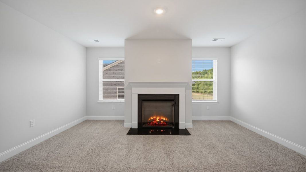 Spacious, unfurnished interior of a new home in Heritage Pointe, Senoia (Image 31).