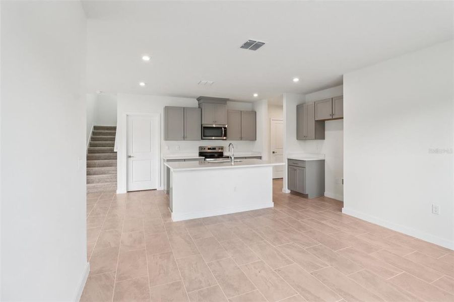 Spacious, unfurnished interior of a new home in Cyrene at Harmony, St. Cloud (Image 14).